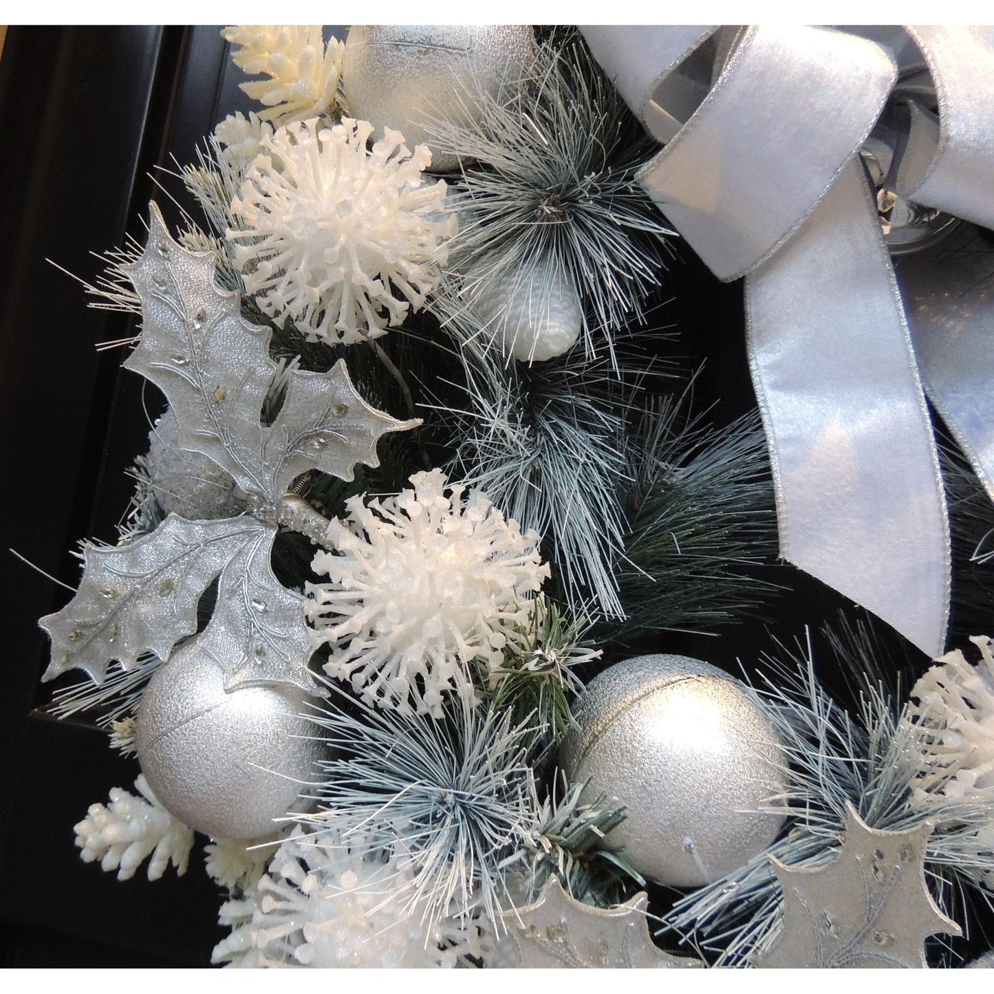 Luxury Christmas Frosted Wreath For Front Door, Fireplace Mantle, Luxury Home Decorations, White Silver Xmas, Winter Decor, Designer Wreath