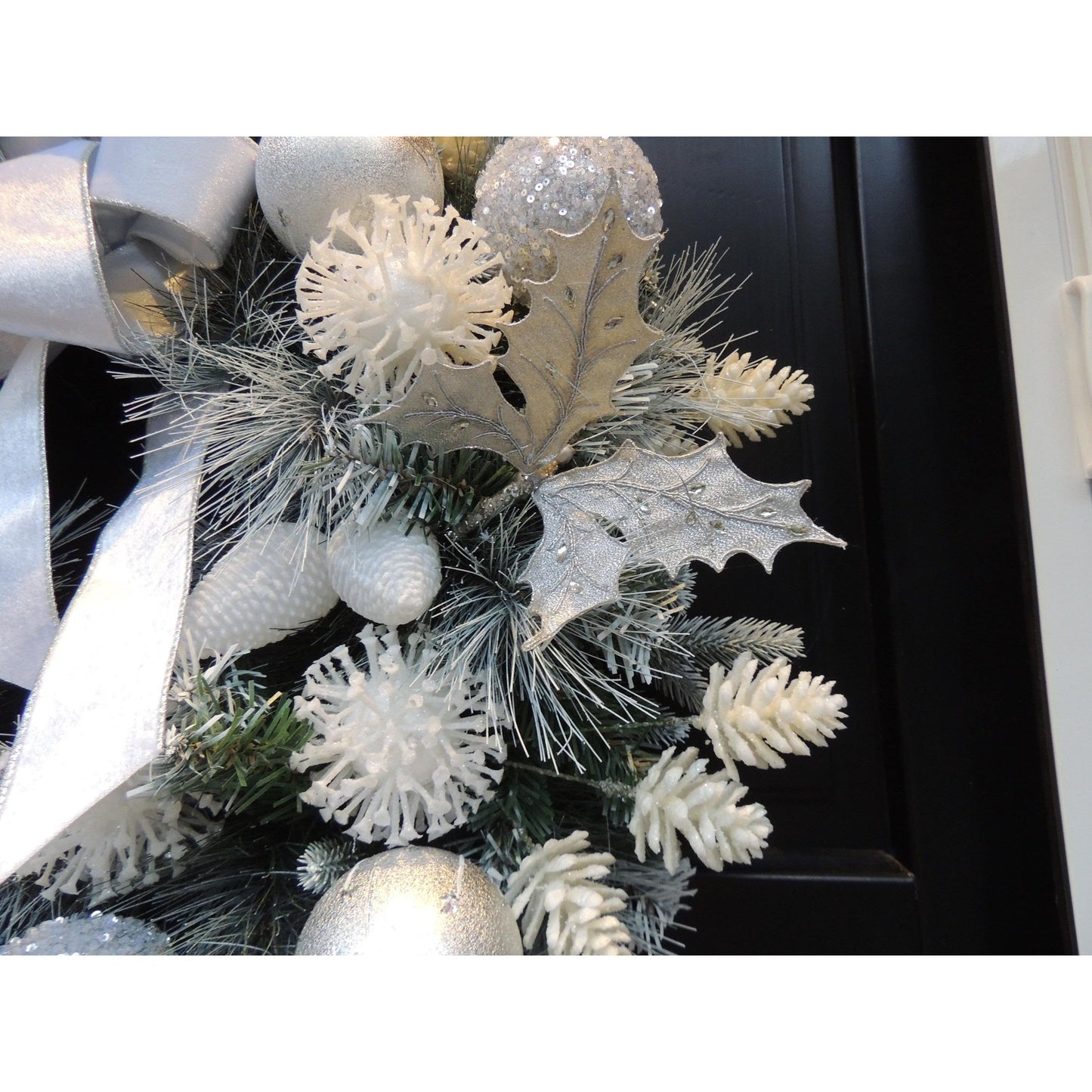 Luxury Christmas Frosted Wreath For Front Door, Fireplace Mantle, Luxury Home Decorations, White Silver Xmas, Winter Decor, Designer Wreath